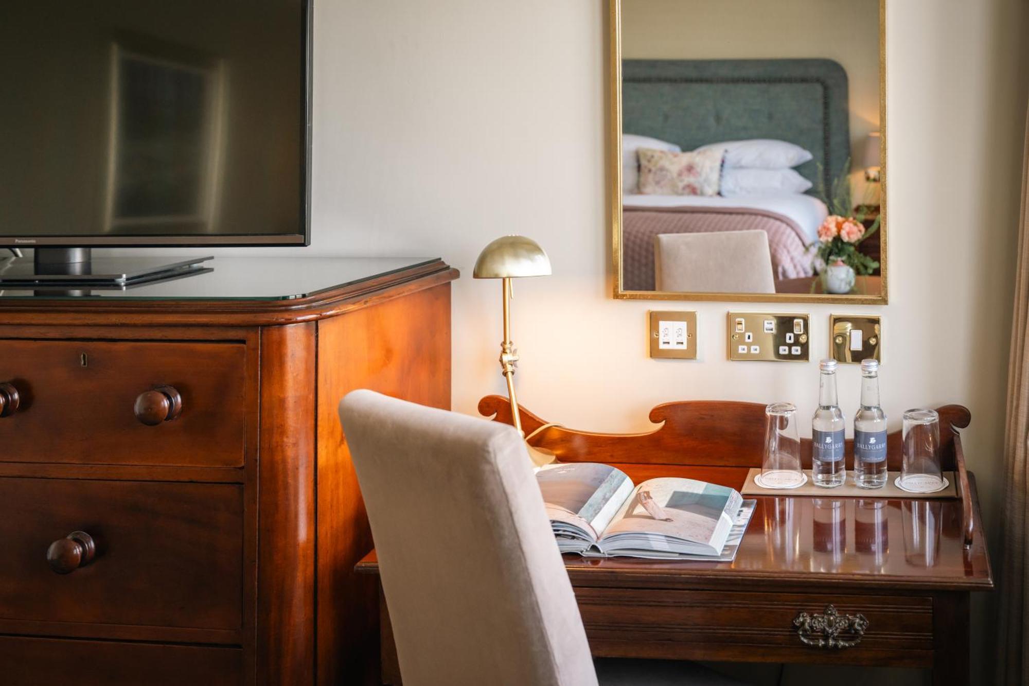 Ballygarry Estate Hotel & Spa 트롤리 외부 사진